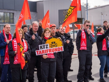 Tarifergebnis für 55.000 Beschäftigte in Baden-Württemberg erzielt.
