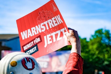 Erfolgreicher Warnstreik bei Vascomed: Hohe Beteiligung erhöht Druck auf Geschäftsführung